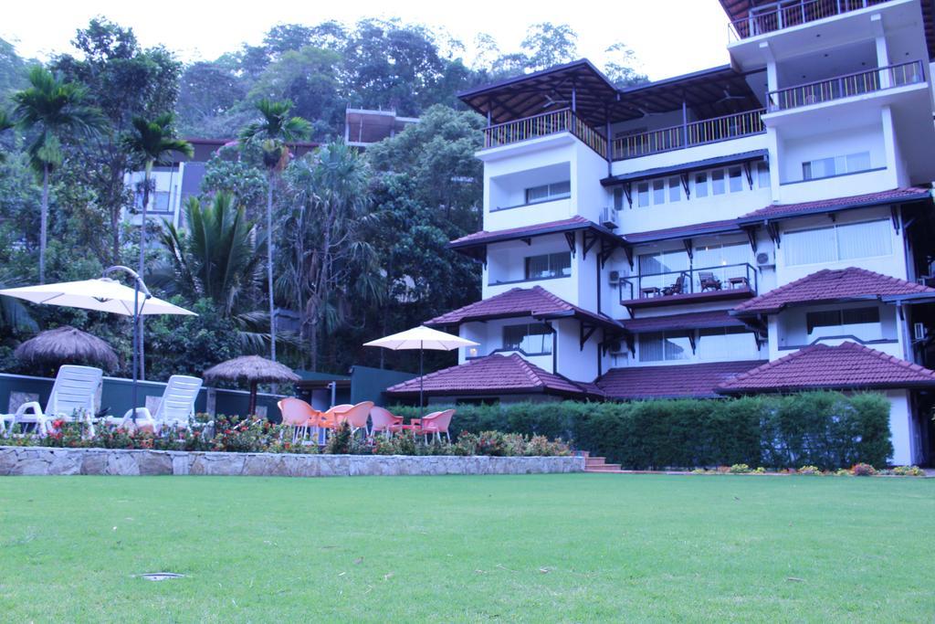 Kandyan Hotel Exterior foto